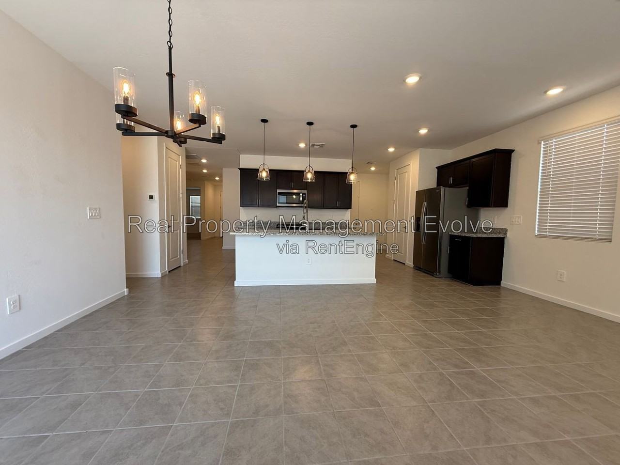 4169 W Jeanette Ln - Photo 6 of 26