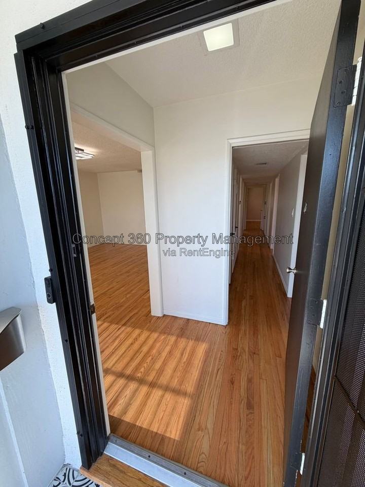 3610 W 230th St - Photo 7 of 50