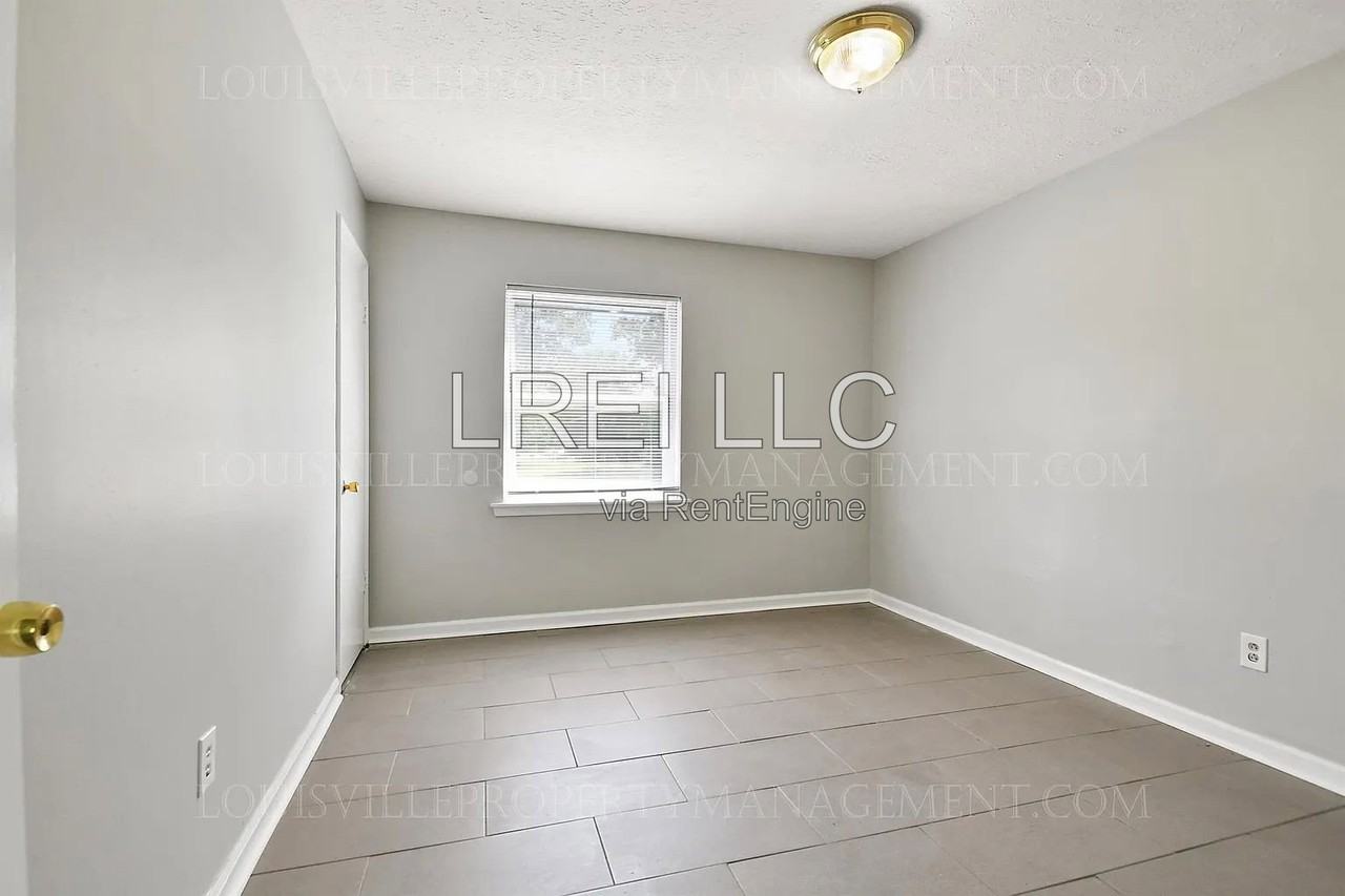 8300 Candleglow Ln - Photo 2 of 15