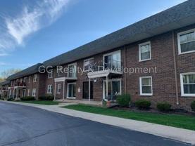 12 Simpson St #D - Photo 1 of 1