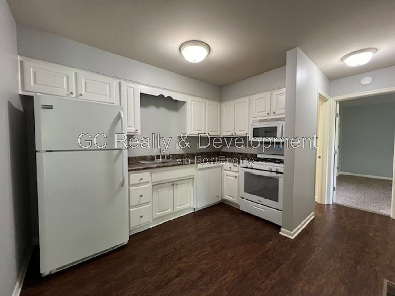 12 Simpson St #D - Photo 6 of 17