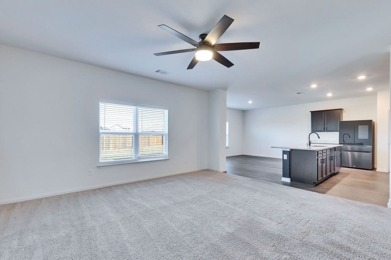 18512 Quiet Range Dr - Photo 7 of 50
