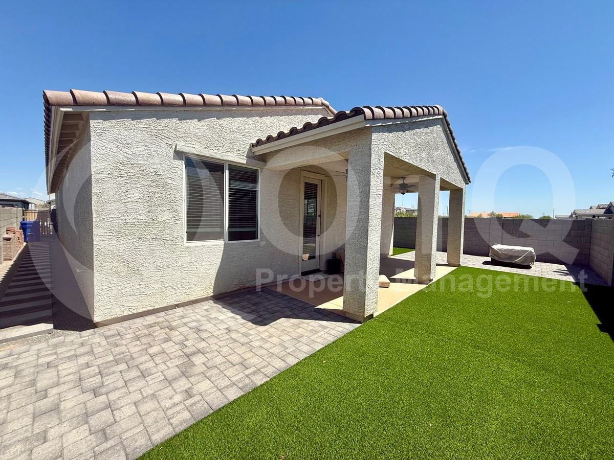 17309 W Paraiso Ln - Photo 2 of 17