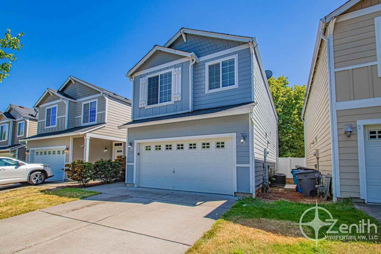 7021 Ne 55th St - Photo 2 of 31