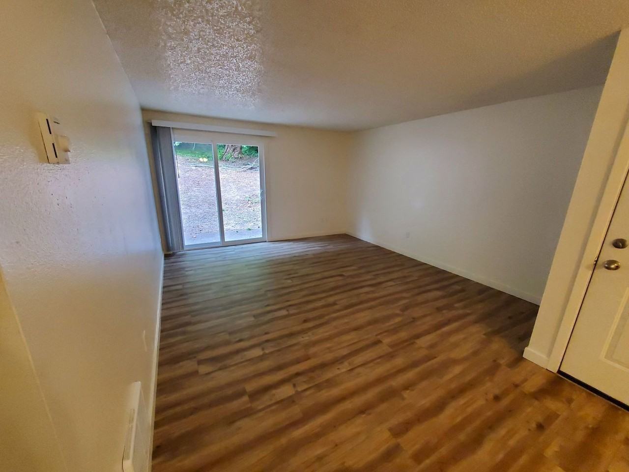 403 Senate St Nw - Photo 5 of 26
