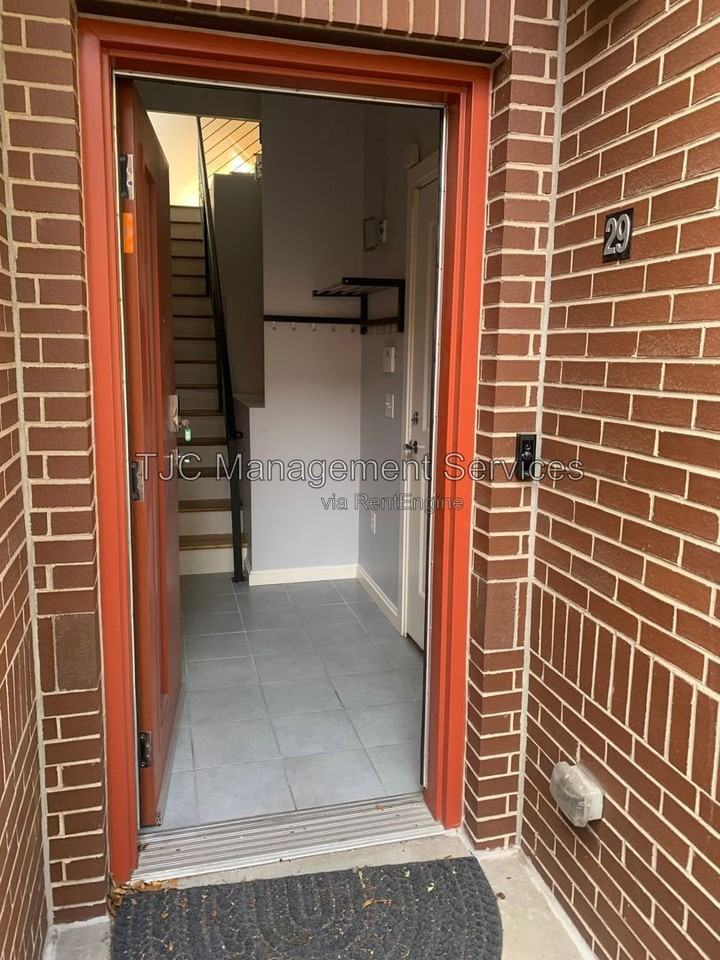 2345 Walnut St #29 - Photo 4 of 11
