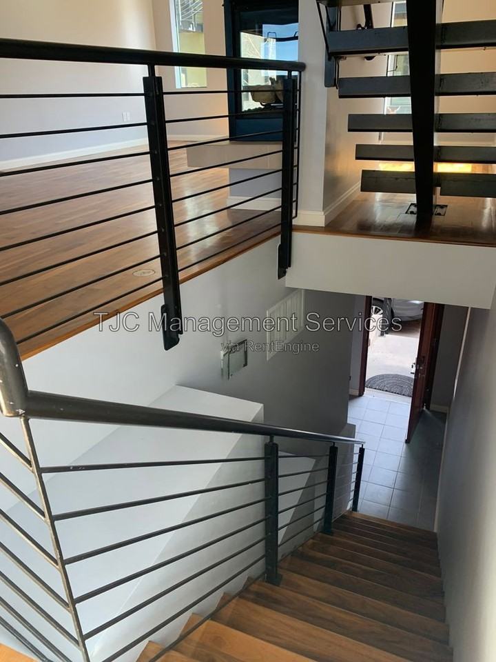 2345 Walnut St #29 - Photo 7 of 11