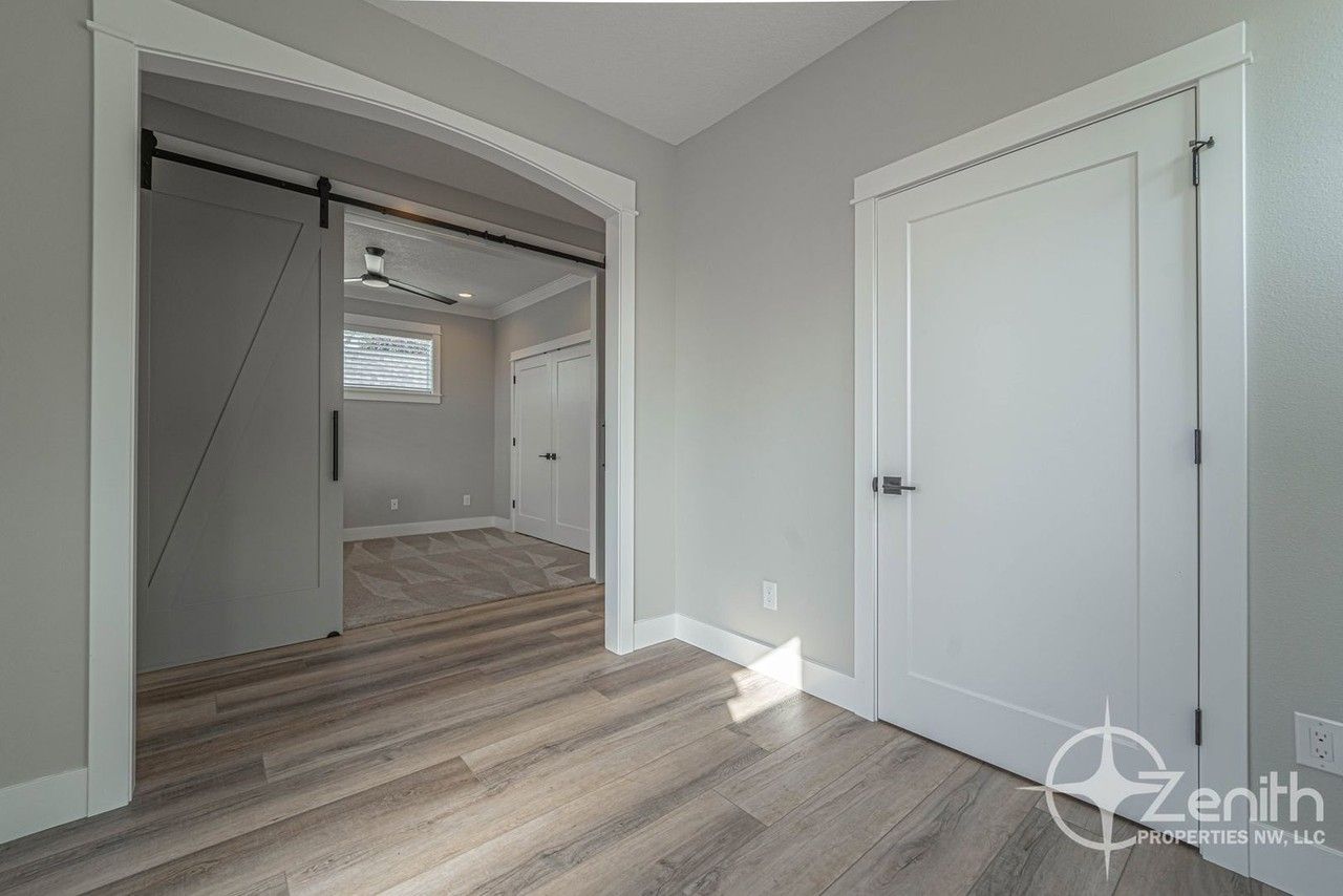3405 Kauffman Ave #3405 - Photo 5 of 34
