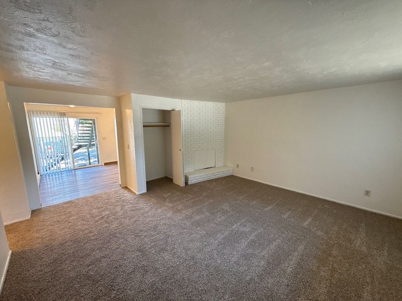 3867 Iberis St Ne - Photo 3 of 19