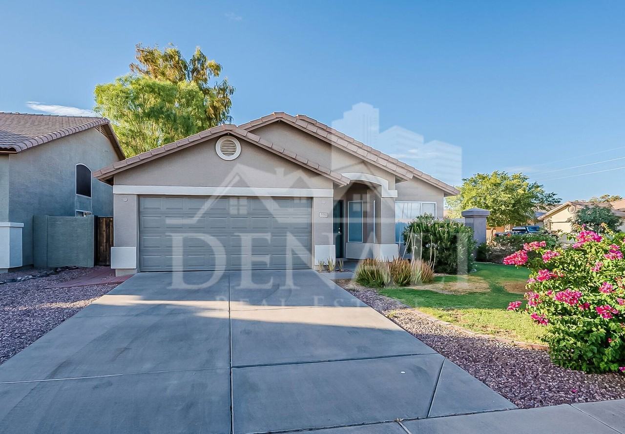3980 E Pinon Ct - Photo 2 of 41