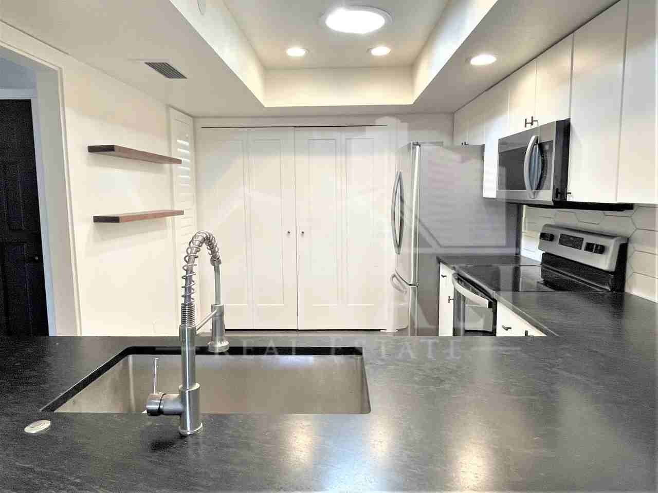 8 W Griswold Rd - Photo 5 of 22