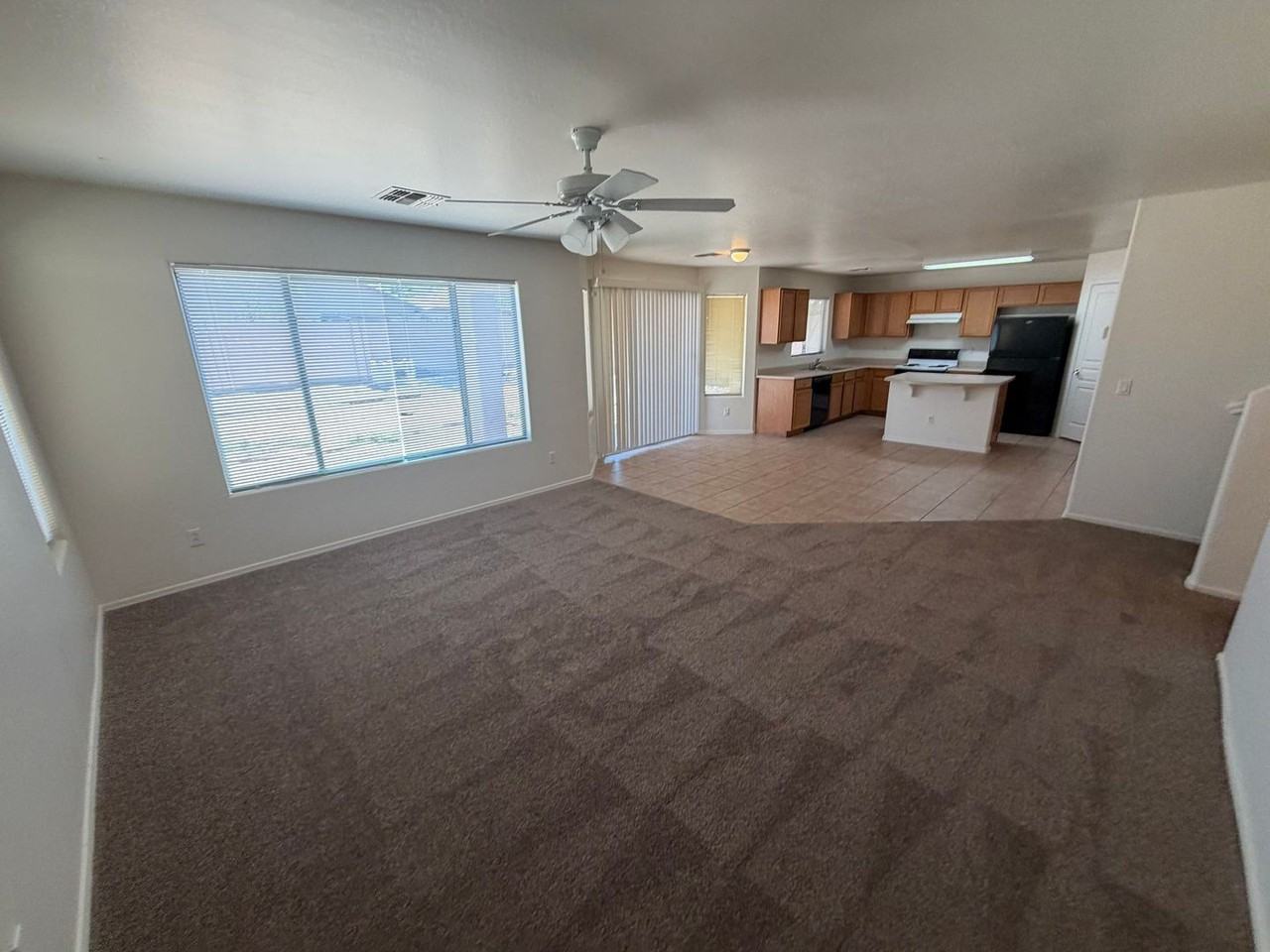 6631 S 18th Ln - Photo 5 of 31