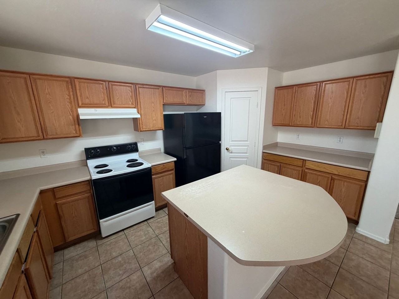 6631 S 18th Ln - Photo 7 of 31