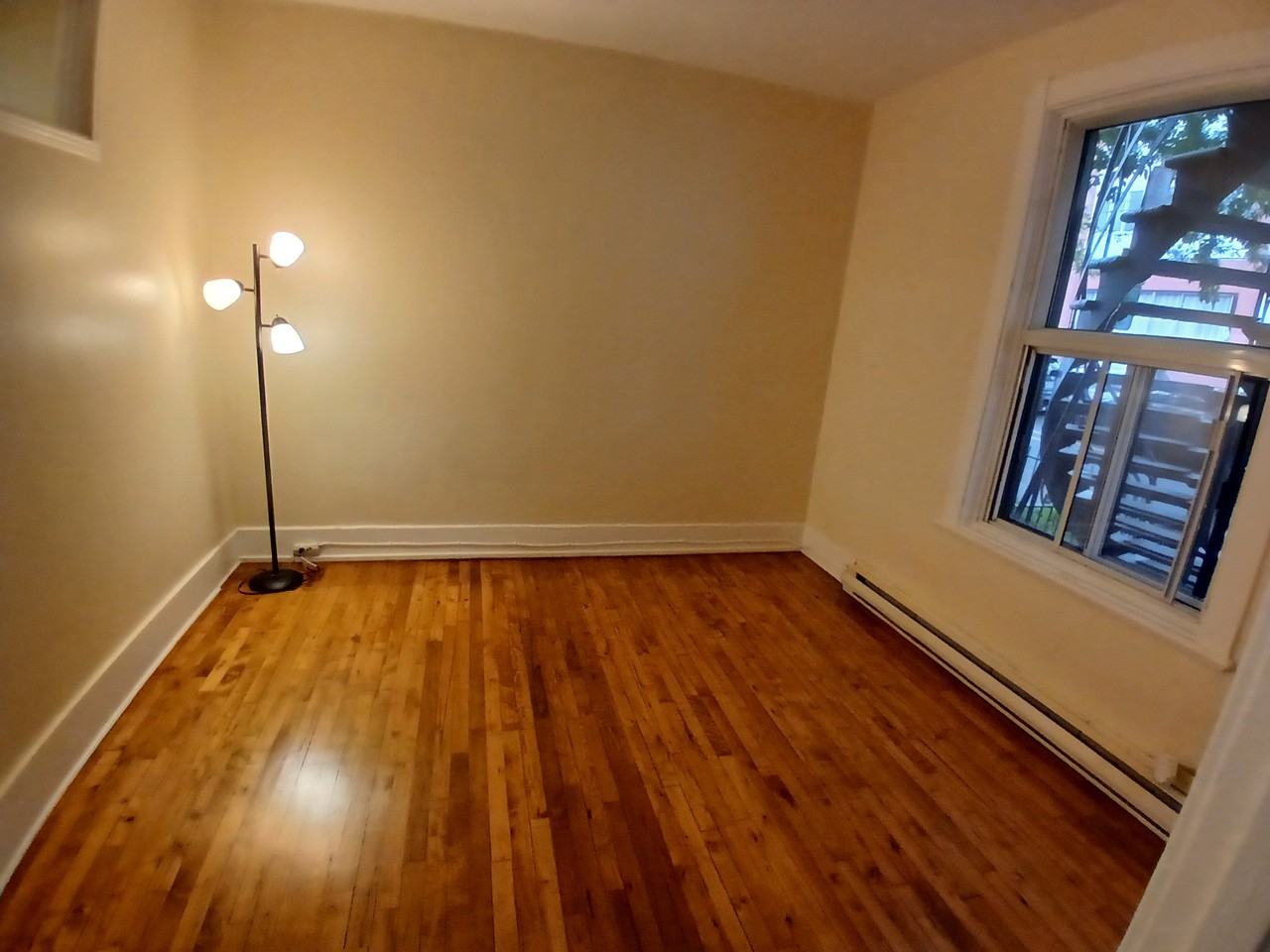 5468 Avenue Casgrain - Photo 6 of 16