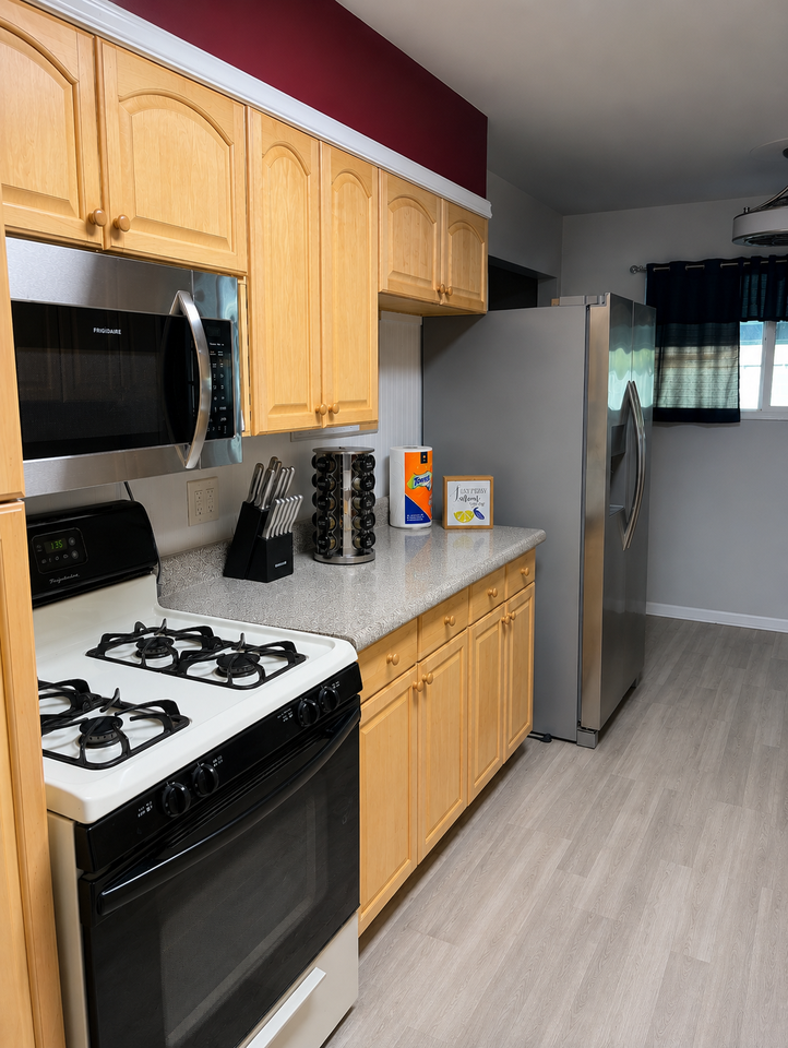 2705 South Nogales Avenue - Photo 3 of 19