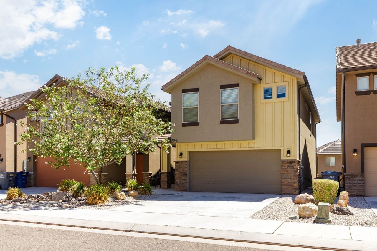 5945 S Firebird Way - Photo 2 of 21