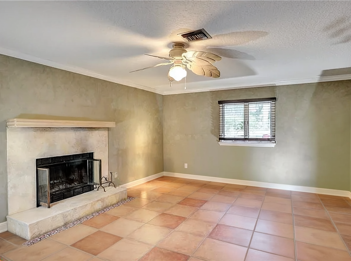 8301 135th Ln - Photo 6 of 41