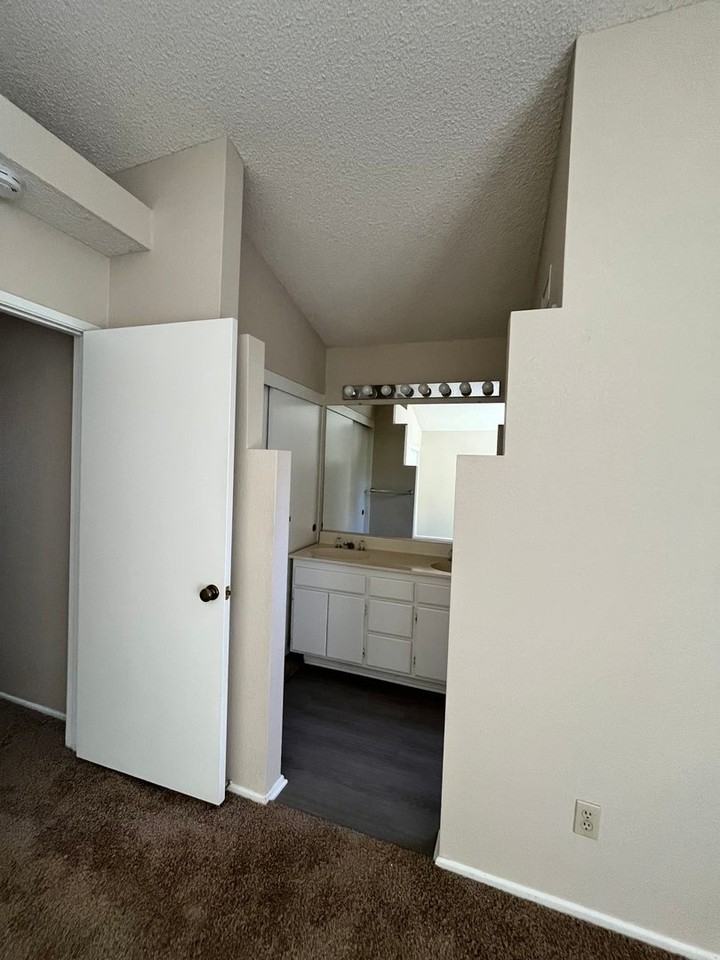 30235 Cupeno Ln - Photo 7 of 12