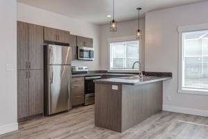 featured image of 425 S 3rd W