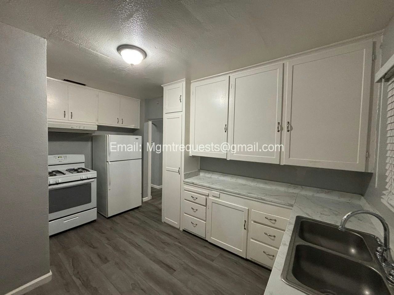 4228 Tenth St, Unit 4230 - Photo 7 of 14