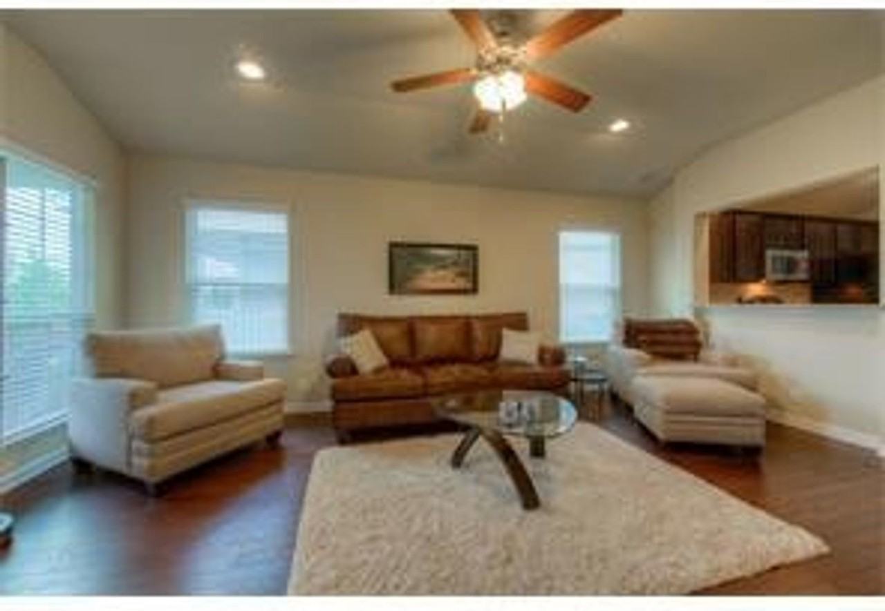 932 Lost Pines Ln - Photo 7 of 24
