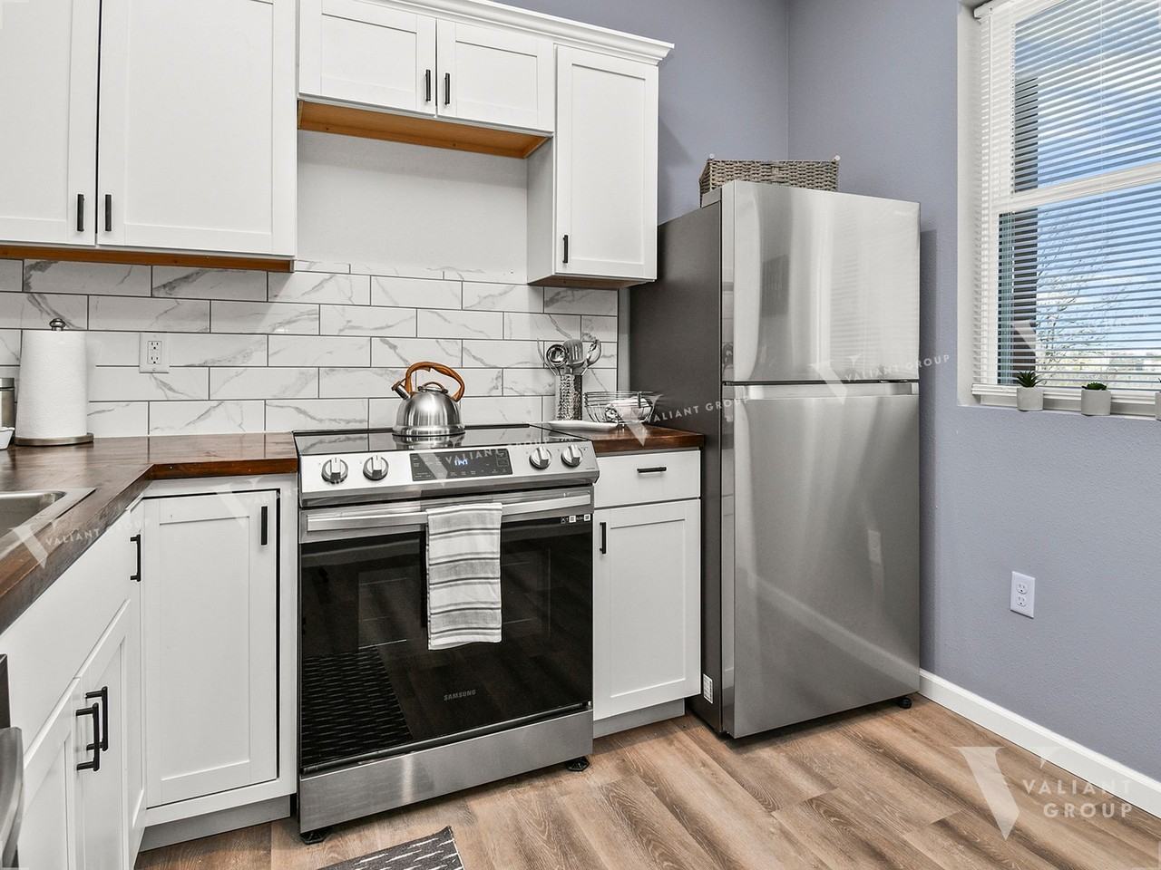 Oakwood Apartments on Cherry Street - Photo 3 of 19