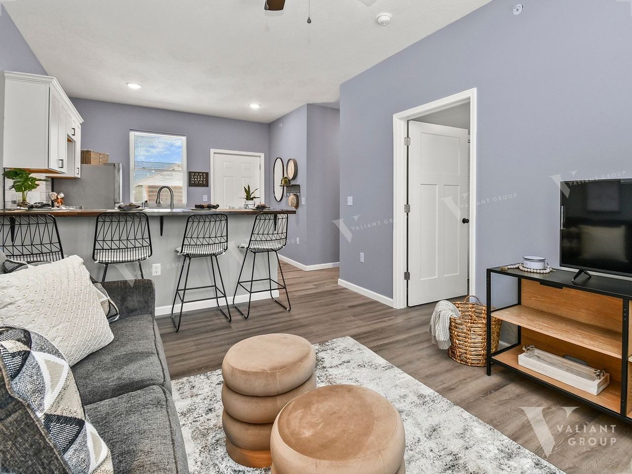 Oakwood Apartments on Cherry Street - Photo 5 of 19
