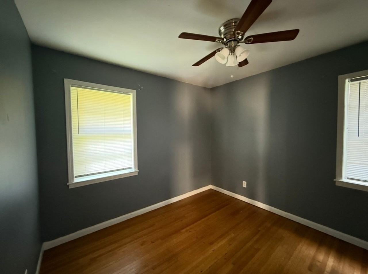 4933 Leonard Rd - Photo 4 of 7