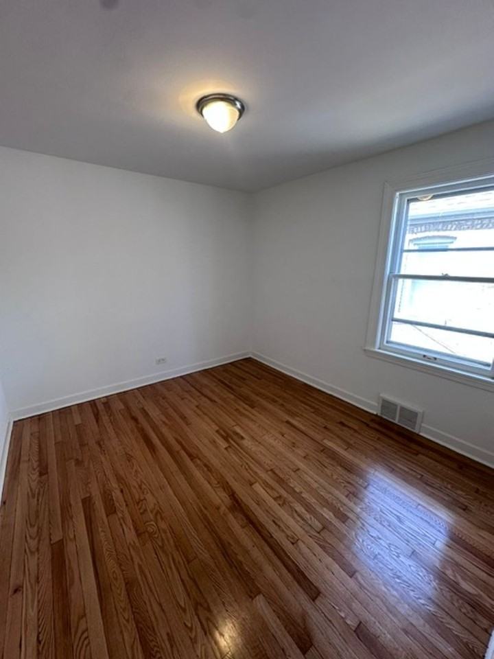 62 McVicker - Photo 4 of 22