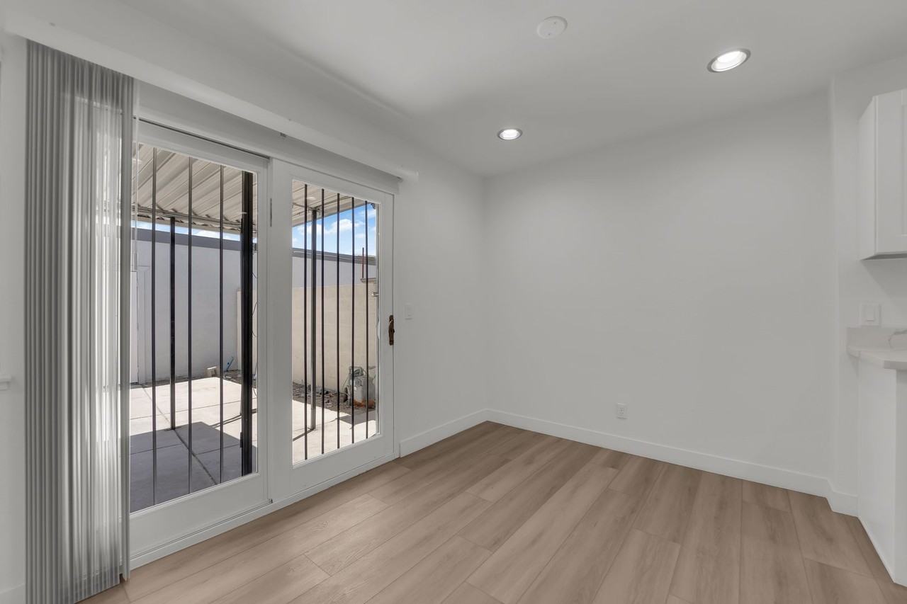 3100 Chadford Pl - Photo 4 of 27