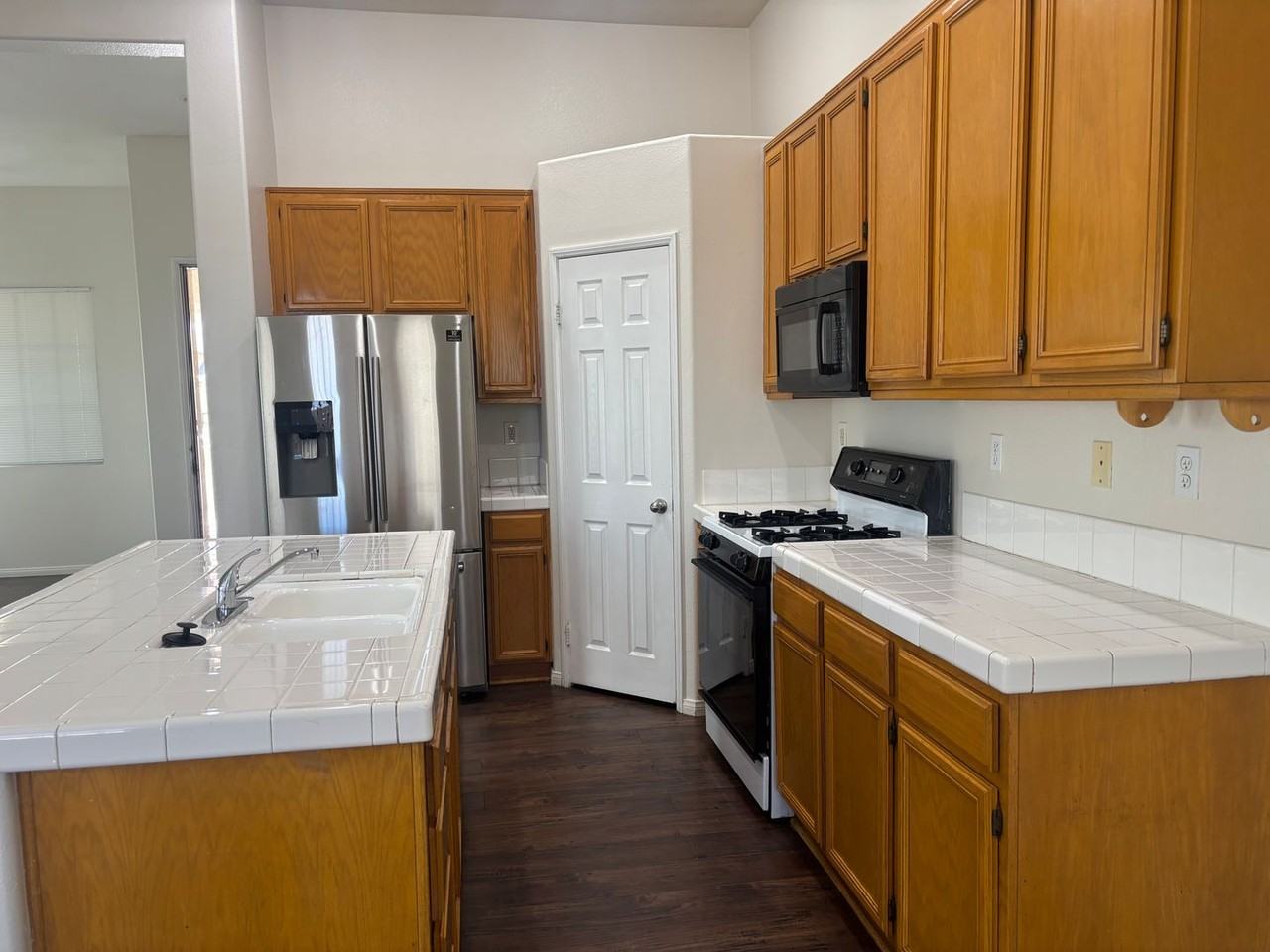 14623 Blue Sage Rd - Photo 2 of 20