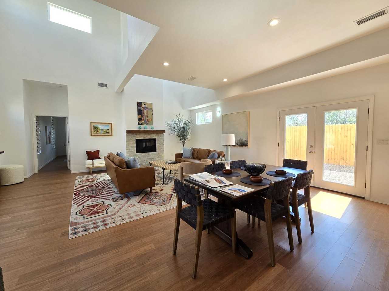 2822 Camino Mendoza - Photo 2 of 30