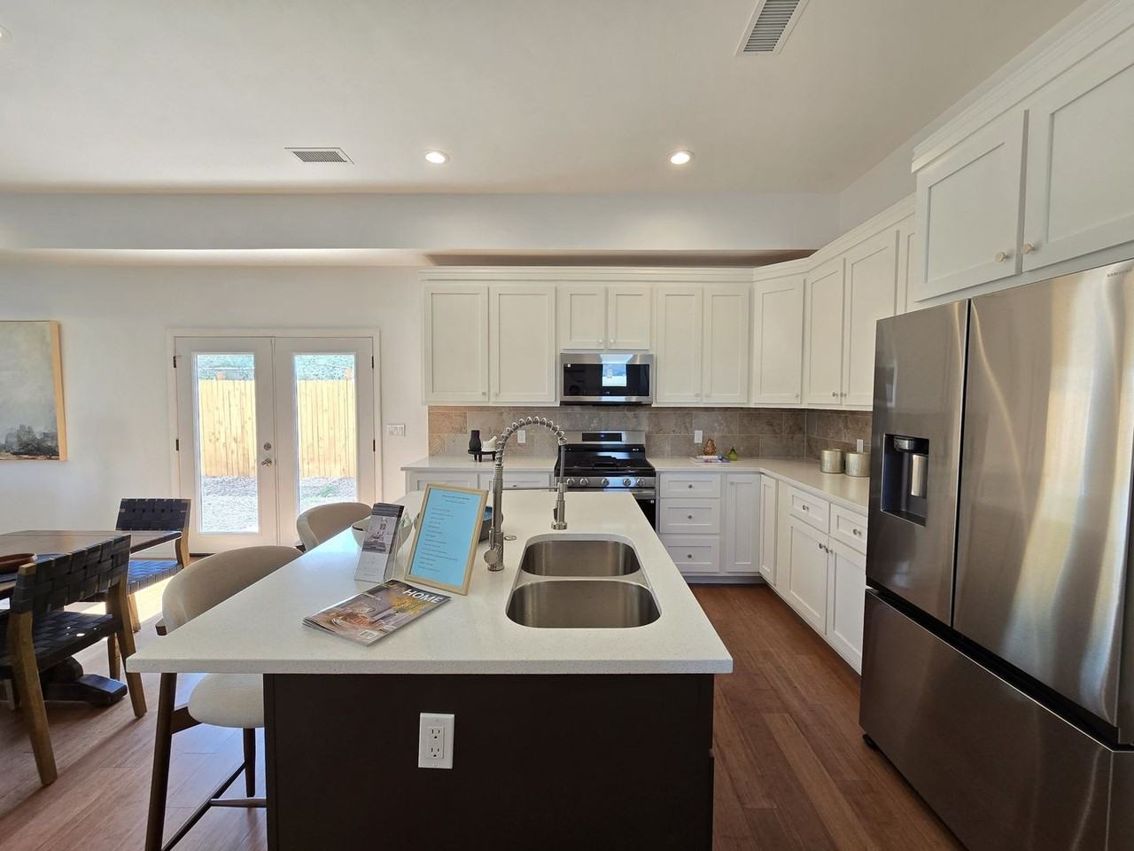 2822 Camino Mendoza - Photo 6 of 30