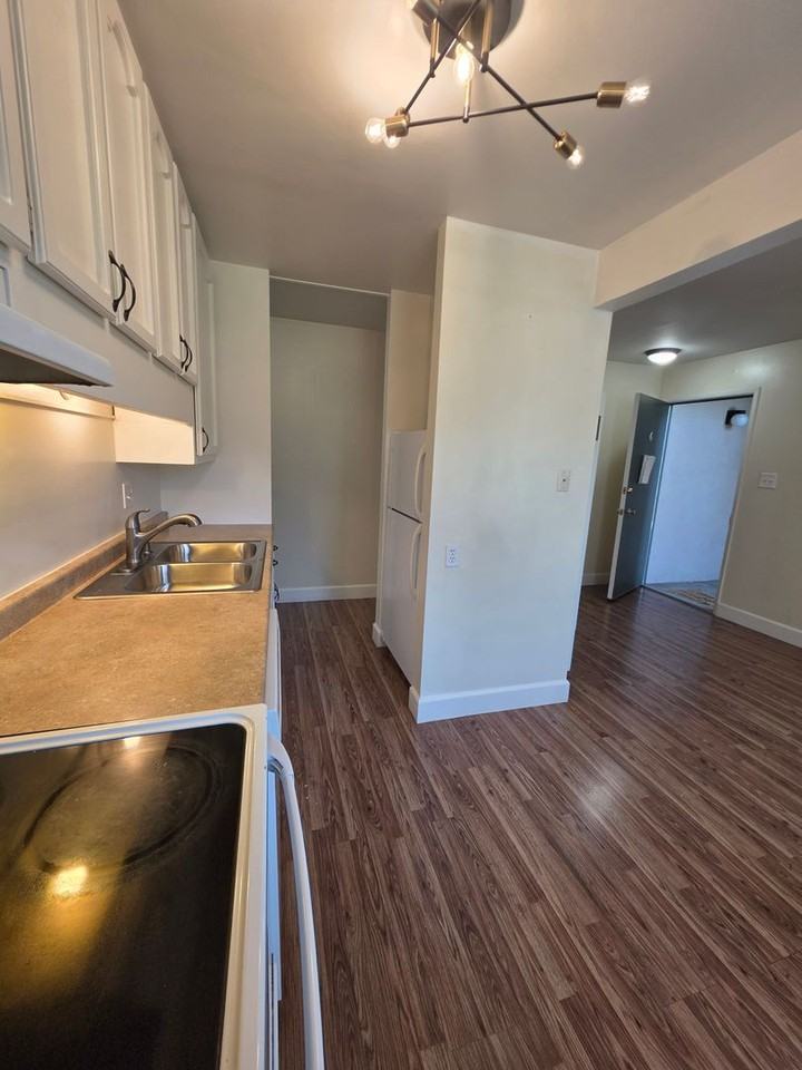 4888 Clayton Rd #6 - Photo 6 of 16
