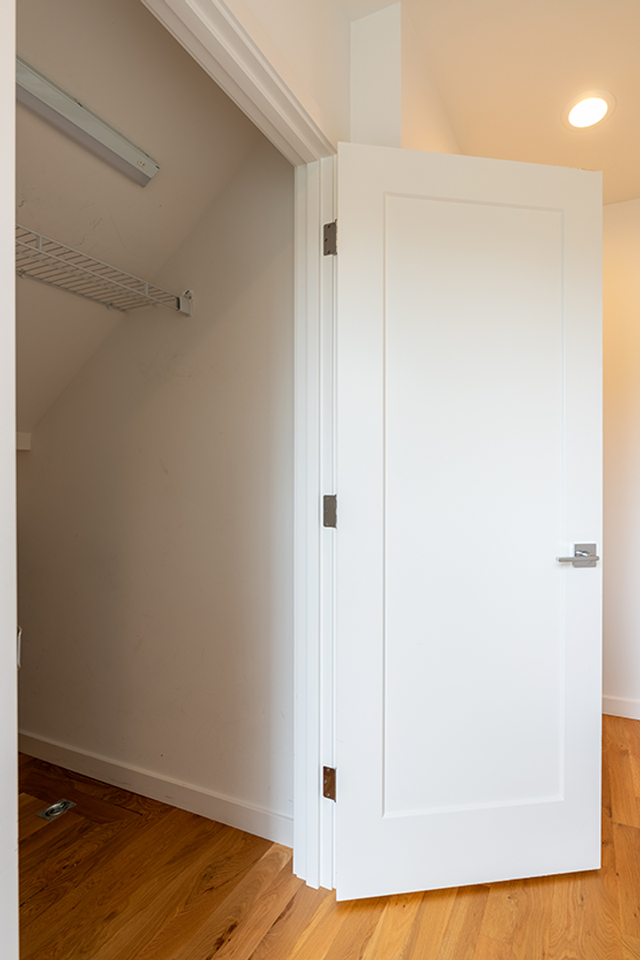 2411 W Boston St #A - Photo 5 of 27