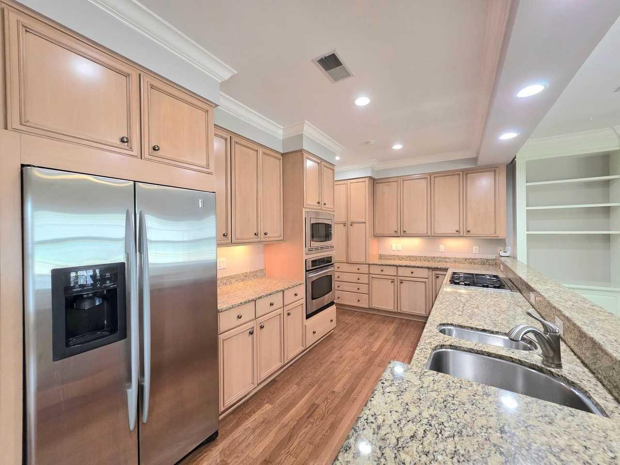 3343 Chantarene Dr - Photo 6 of 17