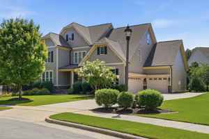 featured image of 2007 Burrus Hall Cir