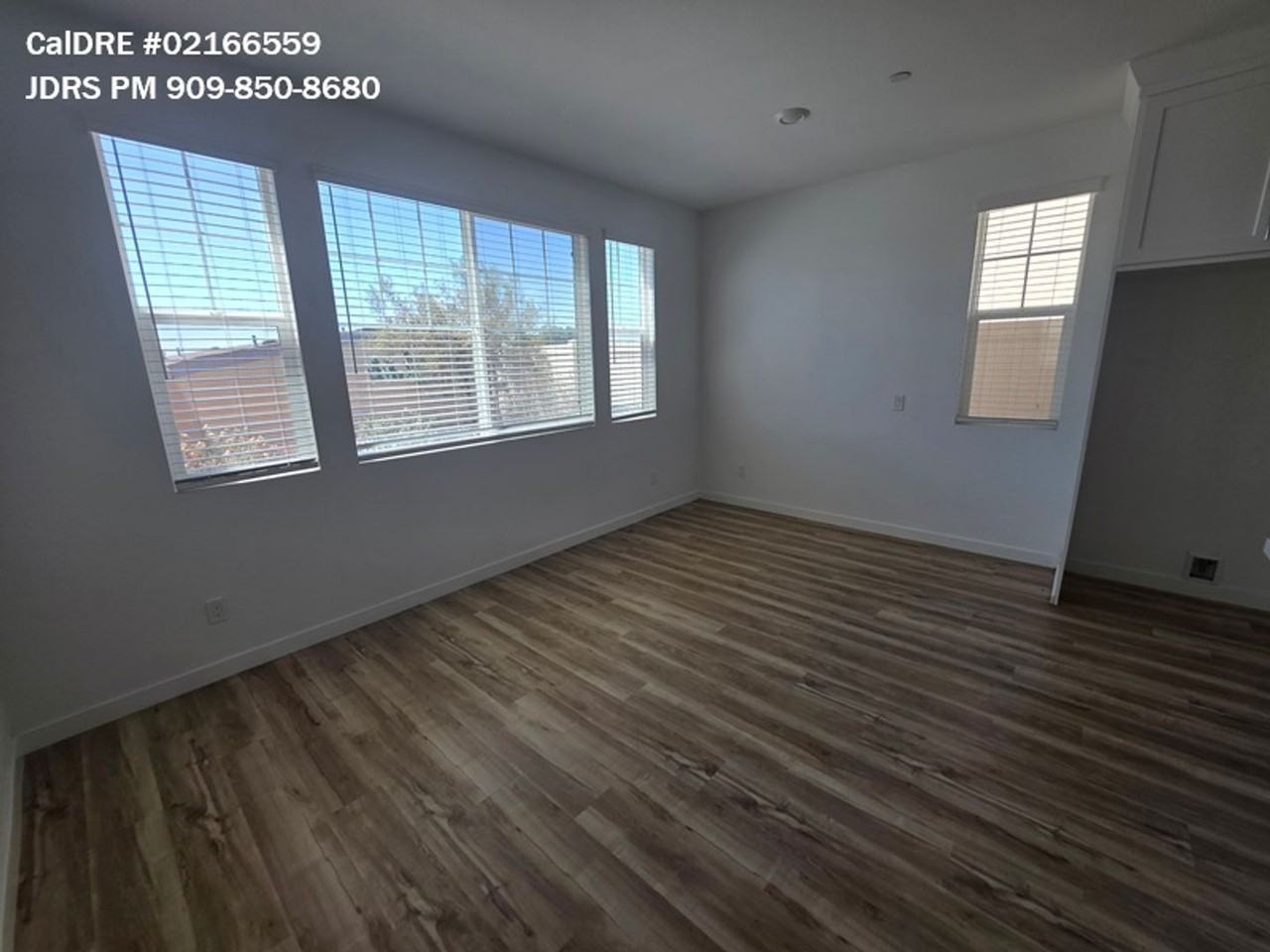 2860 Sapphire Rd - Photo 5 of 18