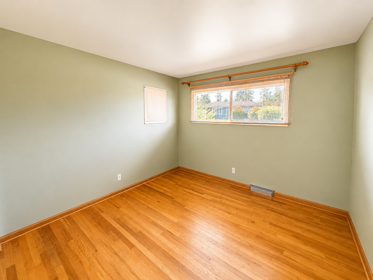 3006 W Houston Ave - Photo 5 of 16