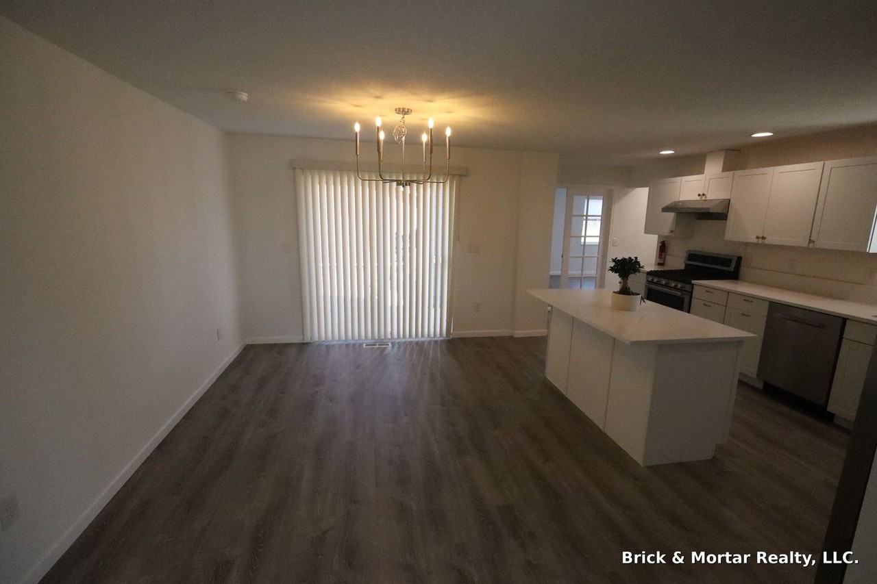 9384 Golf Club Rd Se - Photo 6 of 22