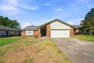 7500 S Fern Ave - Photo 1 of 1