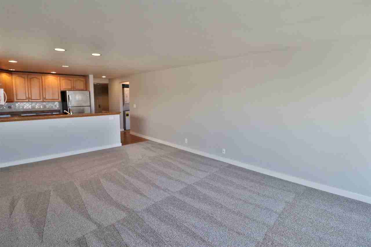 4557 45th Ave Sw #201 - Photo 4 of 17