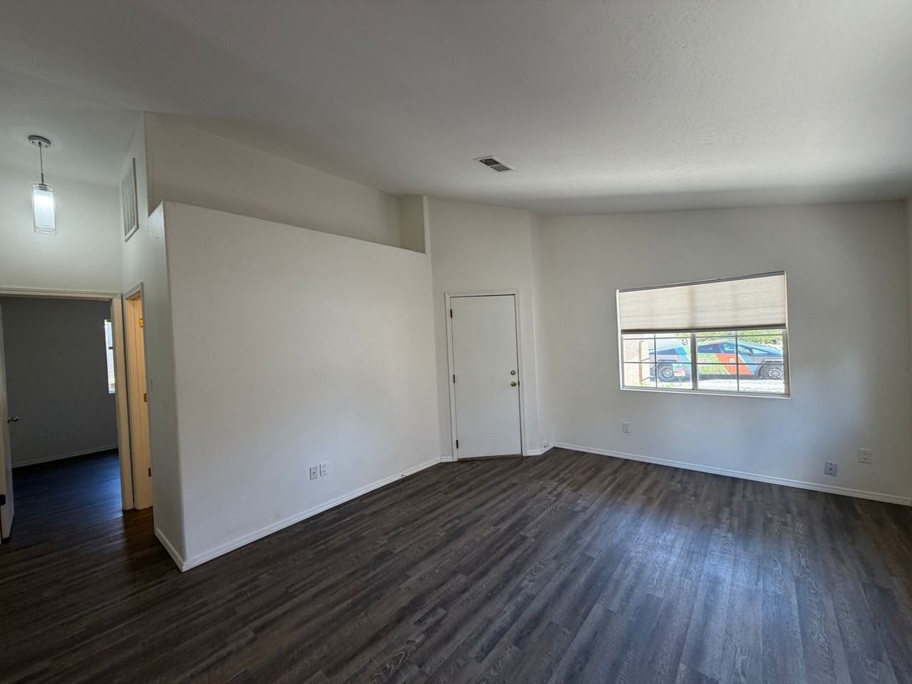 6019 Full Moon Ave Nw - Photo 5 of 27