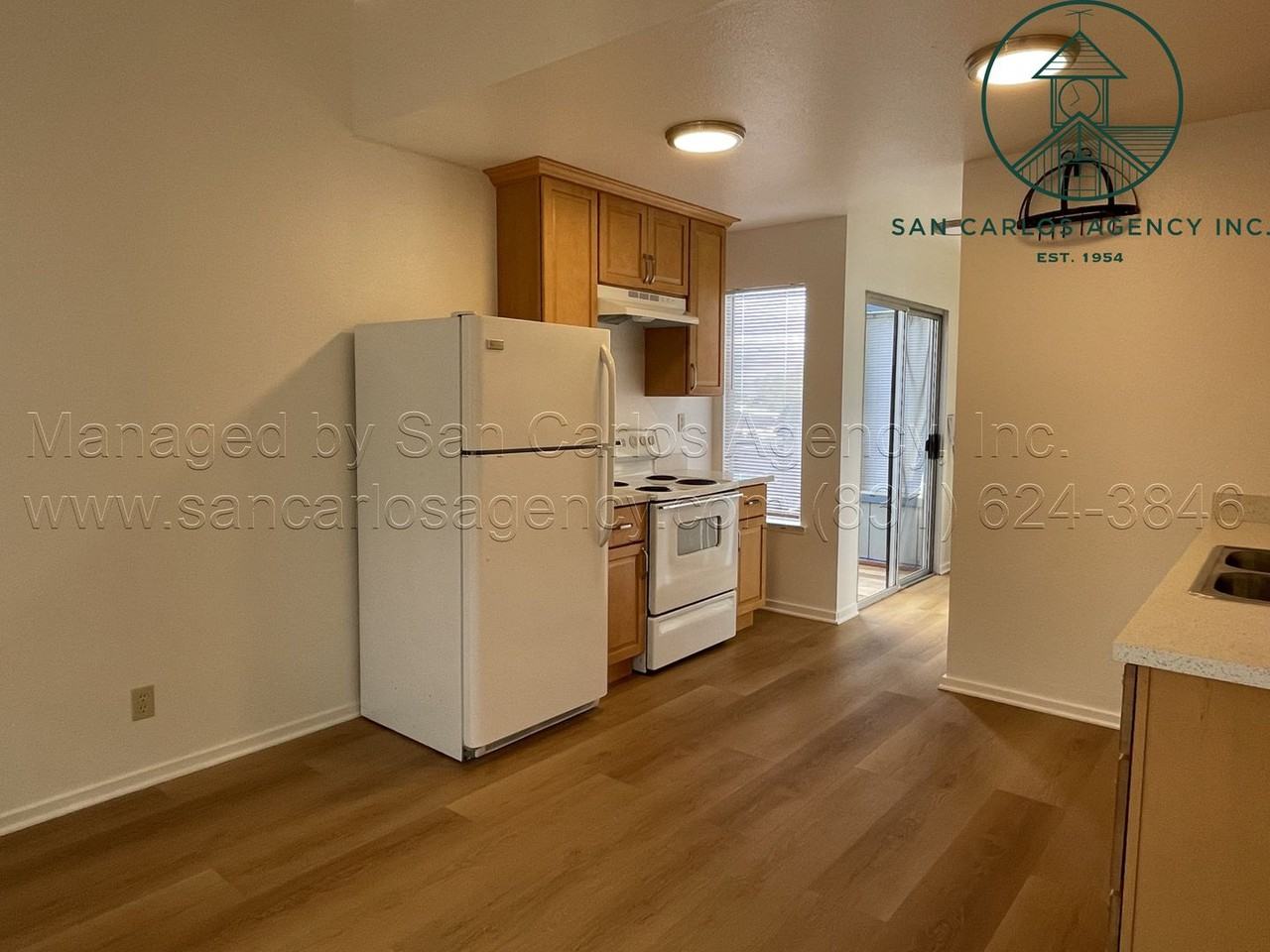615 Lottie St - Photo 5 of 15