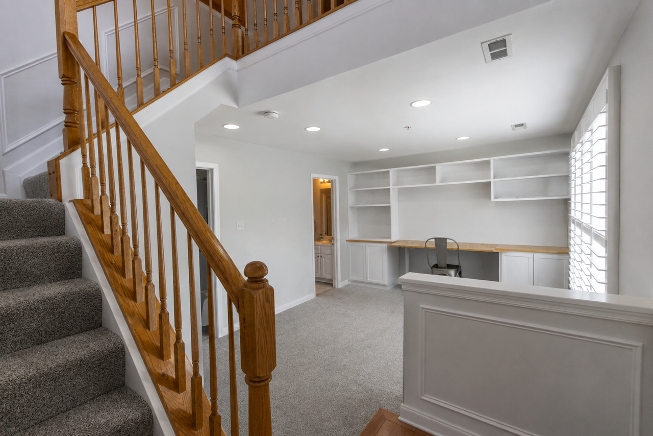 2086 Clipper Park Rd - Photo 2 of 37
