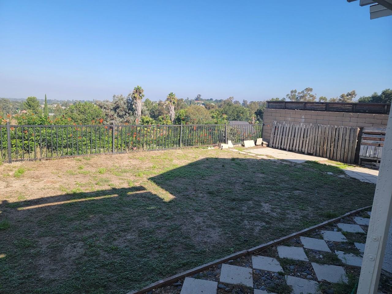 23041 Via San Gabriel - Photo 2 of 4