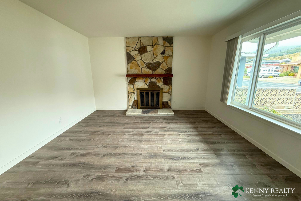 1225 Douglas Way - Photo 6 of 28