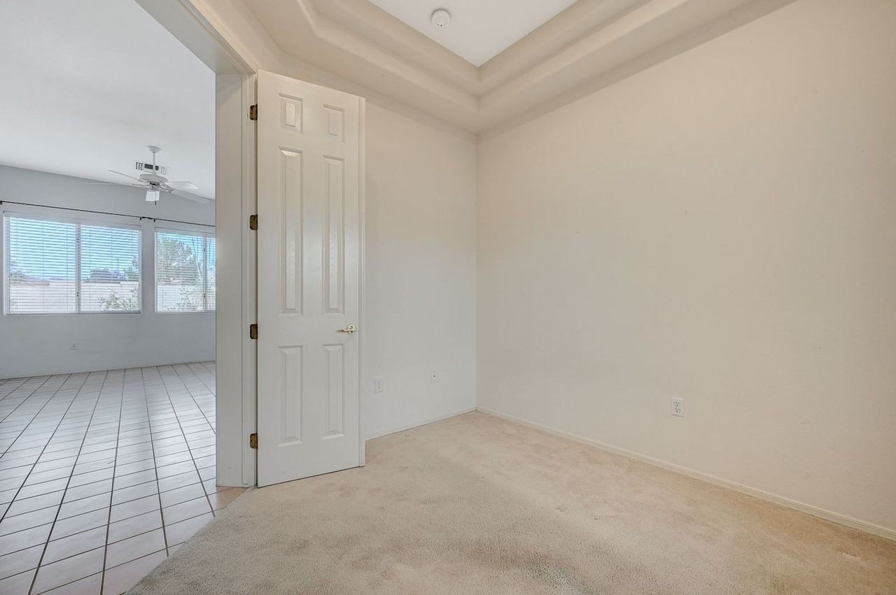 10501 City Clouds Ct - Photo 5 of 29
