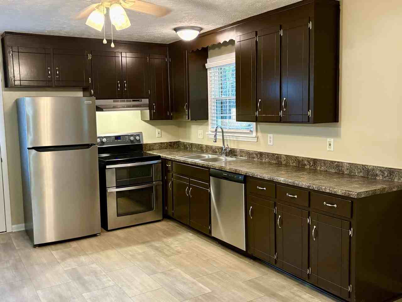 437 Hardee Ave #NA - Photo 6 of 18