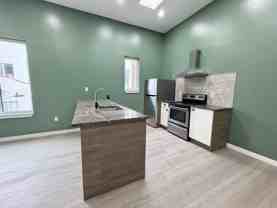 1324 N 15th St #3 - Photo 1 of 1